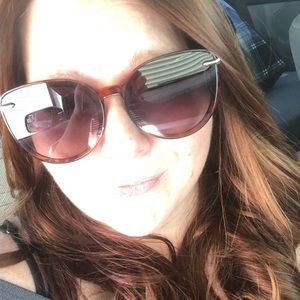 Meet your Posher, Patricia